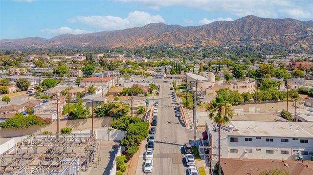 $4,275 | 888 North Kenilworth Avenue, Glendale, CA 91203