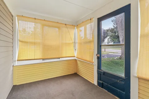 $277,000 | 11806 Maple Avenue, Hebron, IL 60034