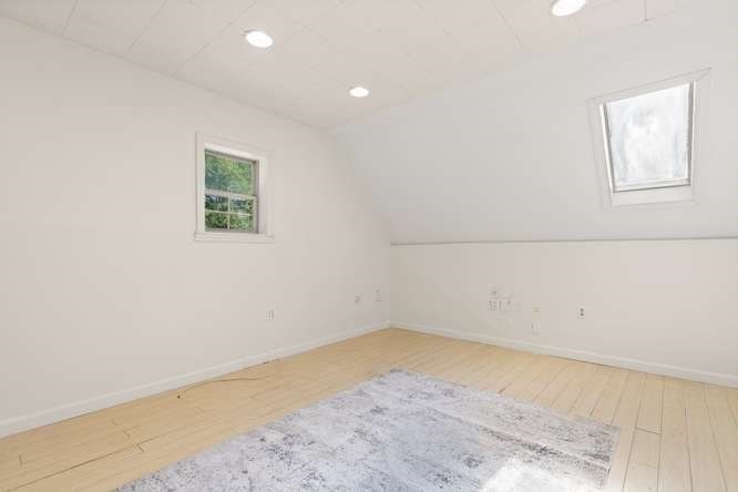 84 Walnut Street Walpole, MA 02081 - Photo 18 of 40