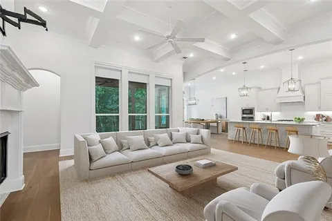 $849,000 | 588 North Corniche Du Lac, Covington, LA 70433