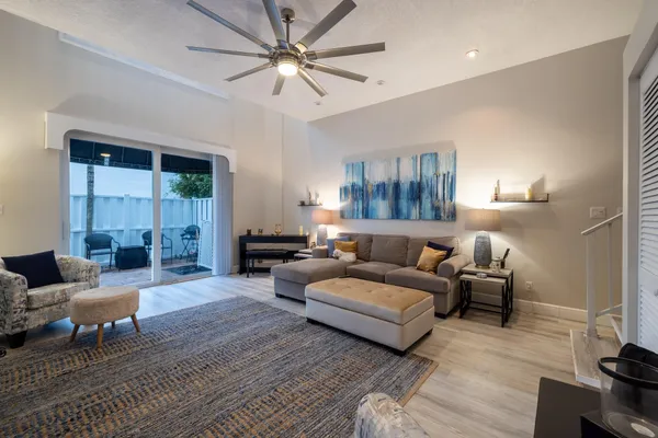 $3,500 | 3302 Southeast 2nd Street, Pompano Beach, FL 33062