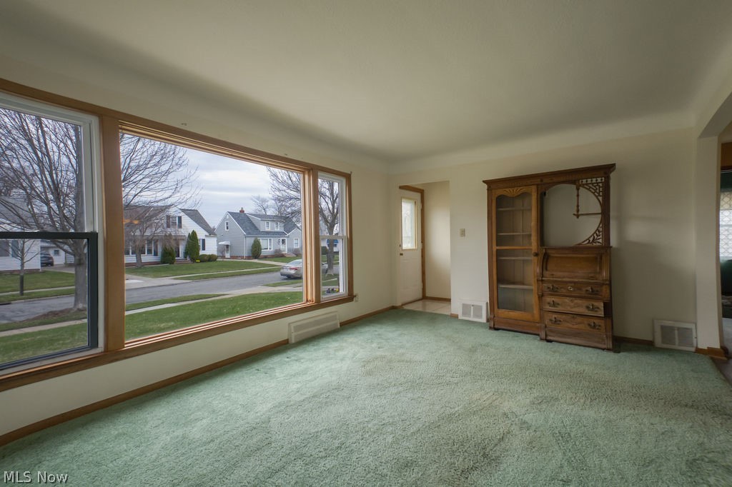 5372 Huron Road Lyndhurst, OH 44124 - Photo 15 of 42 Gallery Image 15