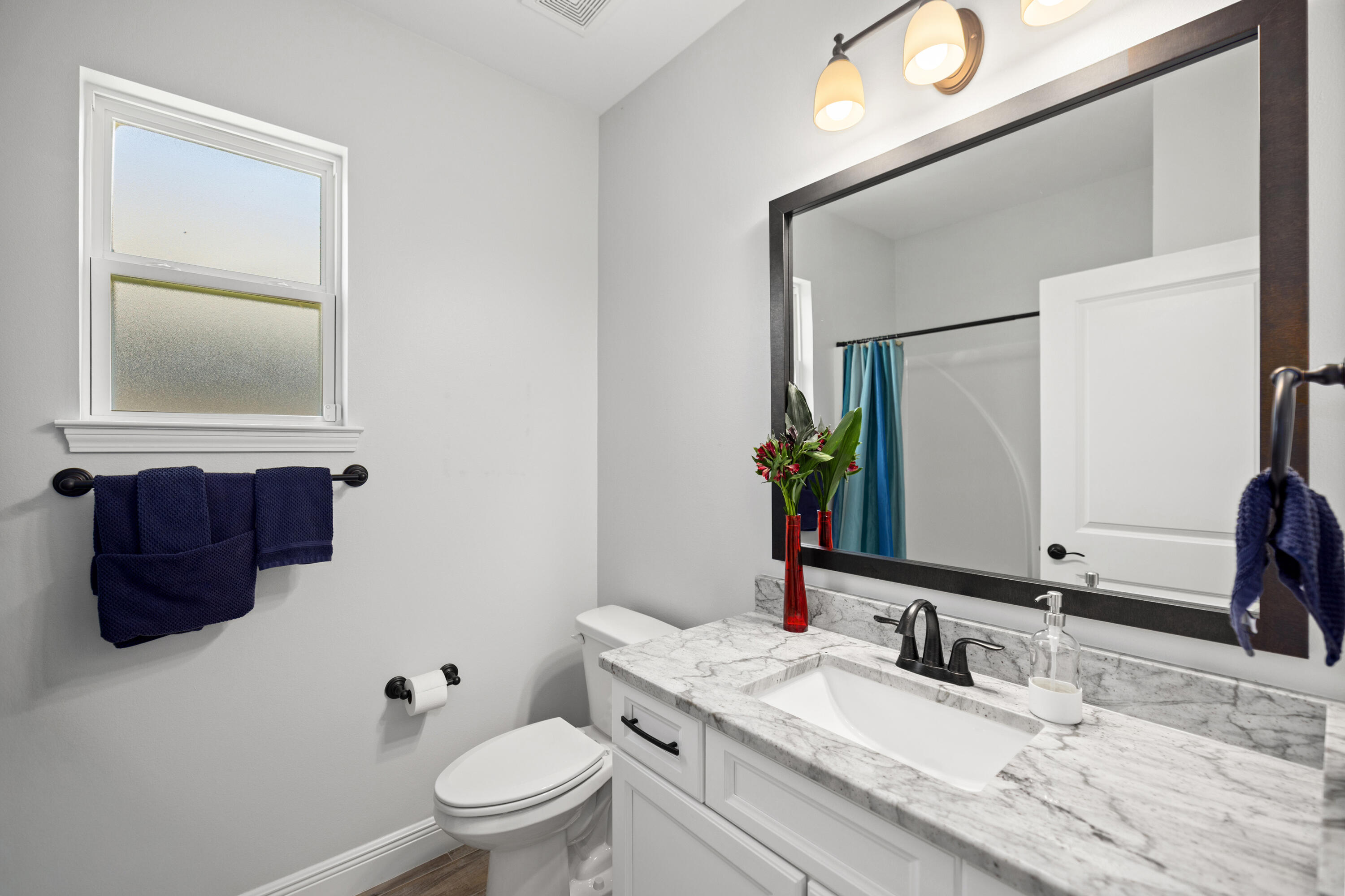 4 8th Street, Unit B Shalimar, FL 32579 - Photo 23 of 34 4B8thSt-Shalimar-FL-048