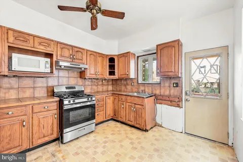 $325,000 | 2417 East Cumberland Street, Philadelphia, PA 19125