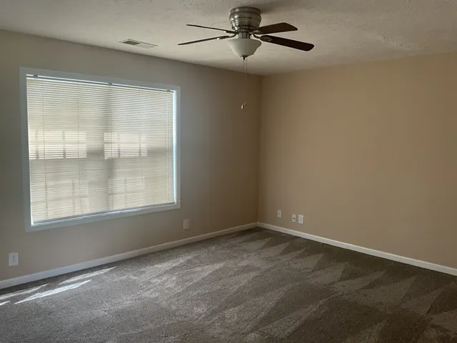 $1,500 | 537 Patriot Park Court, Unit A AND C, Clarksville, TN 37042