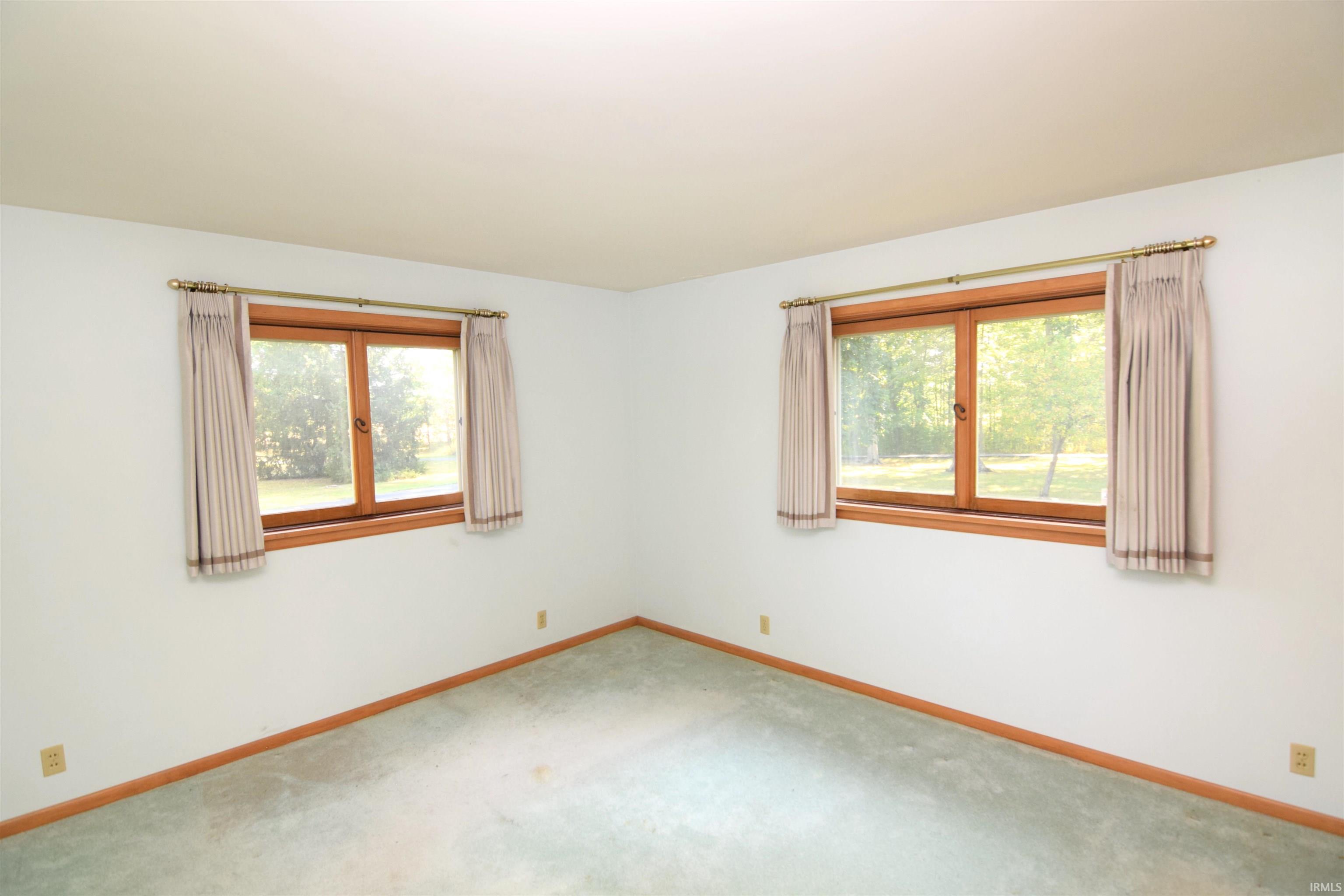 3310 West Moore Road Muncie, IN 47304 - Photo 19 of 36 Gallery Image 19