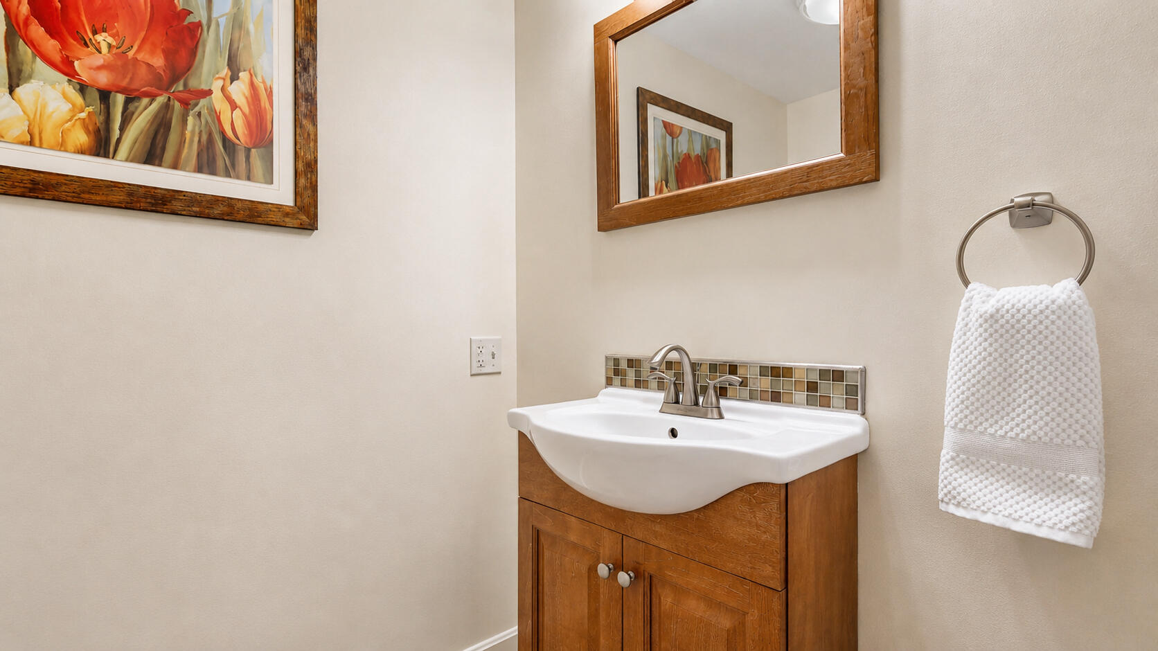 61 Broadturn Road Scarborough, ME 04074 - Photo 35 of 80 Half bath on 1st floor