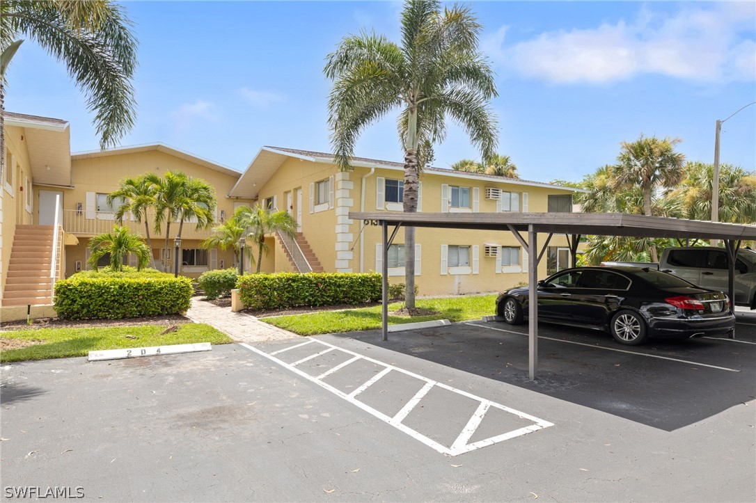 8135 Country Road, Unit 104 Fort Myers, FL 33919 - Photo 1 of 31 Gallery Image 1