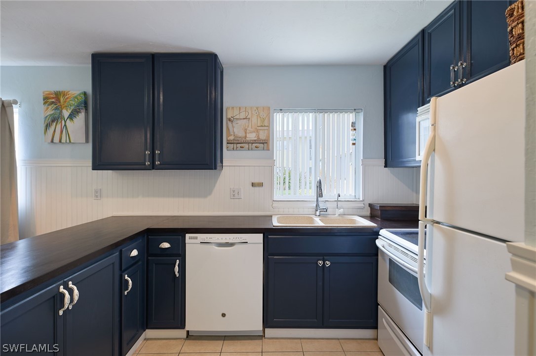 8135 Country Road, Unit 104 Fort Myers, FL 33919 - Photo 6 of 31 Gallery Image 6