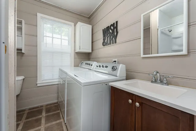 $149,900 | 617 Wheaton Avenue, Kalamazoo, MI 49008