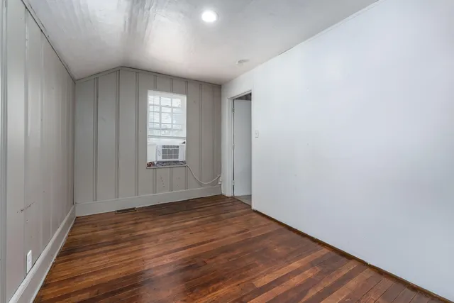 $149,900 | 617 Wheaton Avenue, Kalamazoo, MI 49008