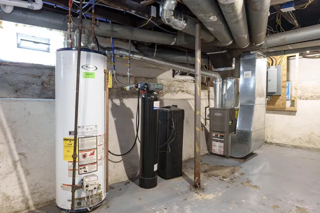 $149,900 | 617 Wheaton Avenue, Kalamazoo, MI 49008