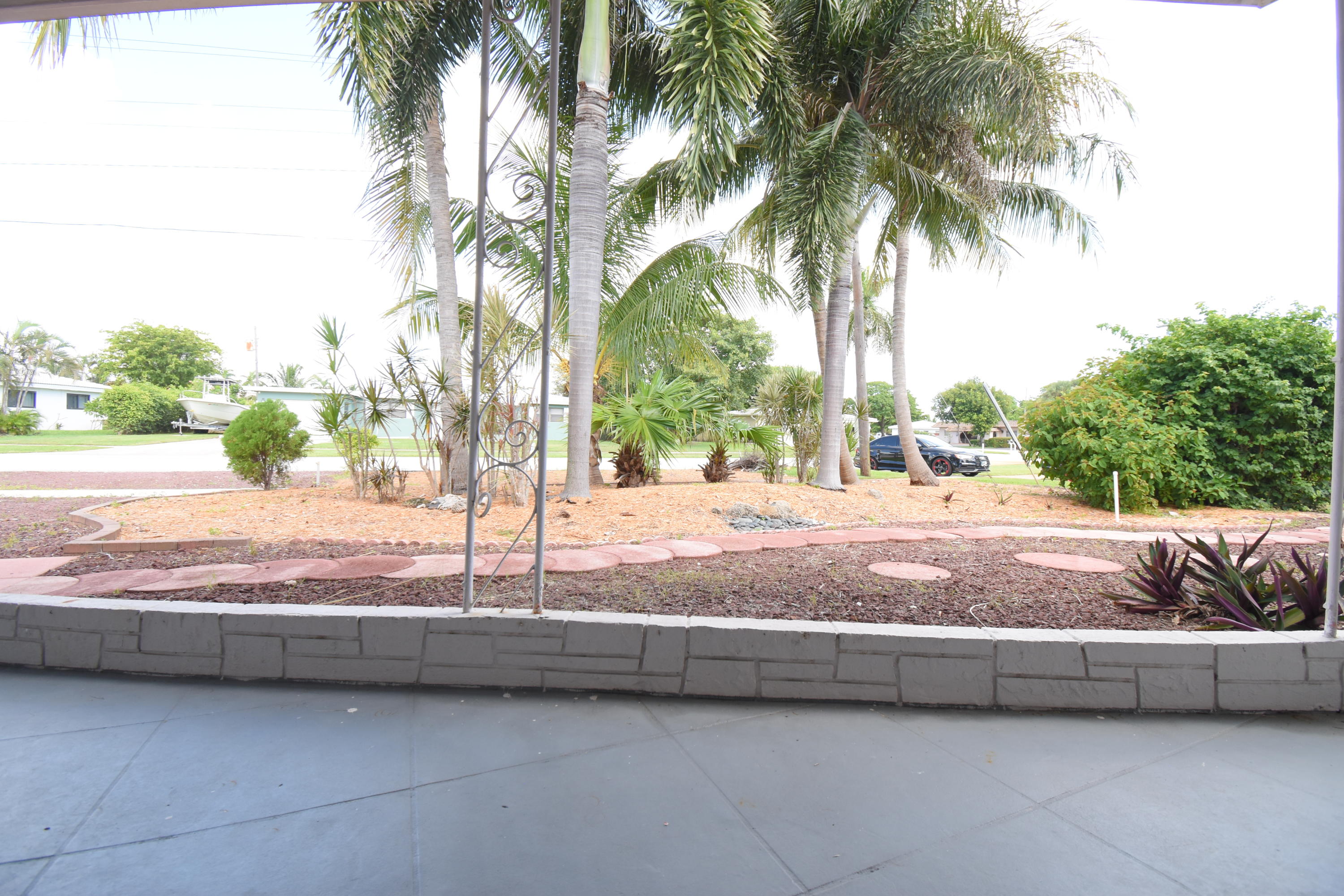 498 Northeast 5th Circle Boca Raton, FL 33431 - Photo 8 of 47 DSC_0231