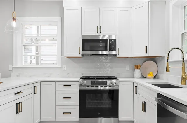 $1,149,900 | 11-9 Washington Street, Unit NINE, Ipswich, MA 01938