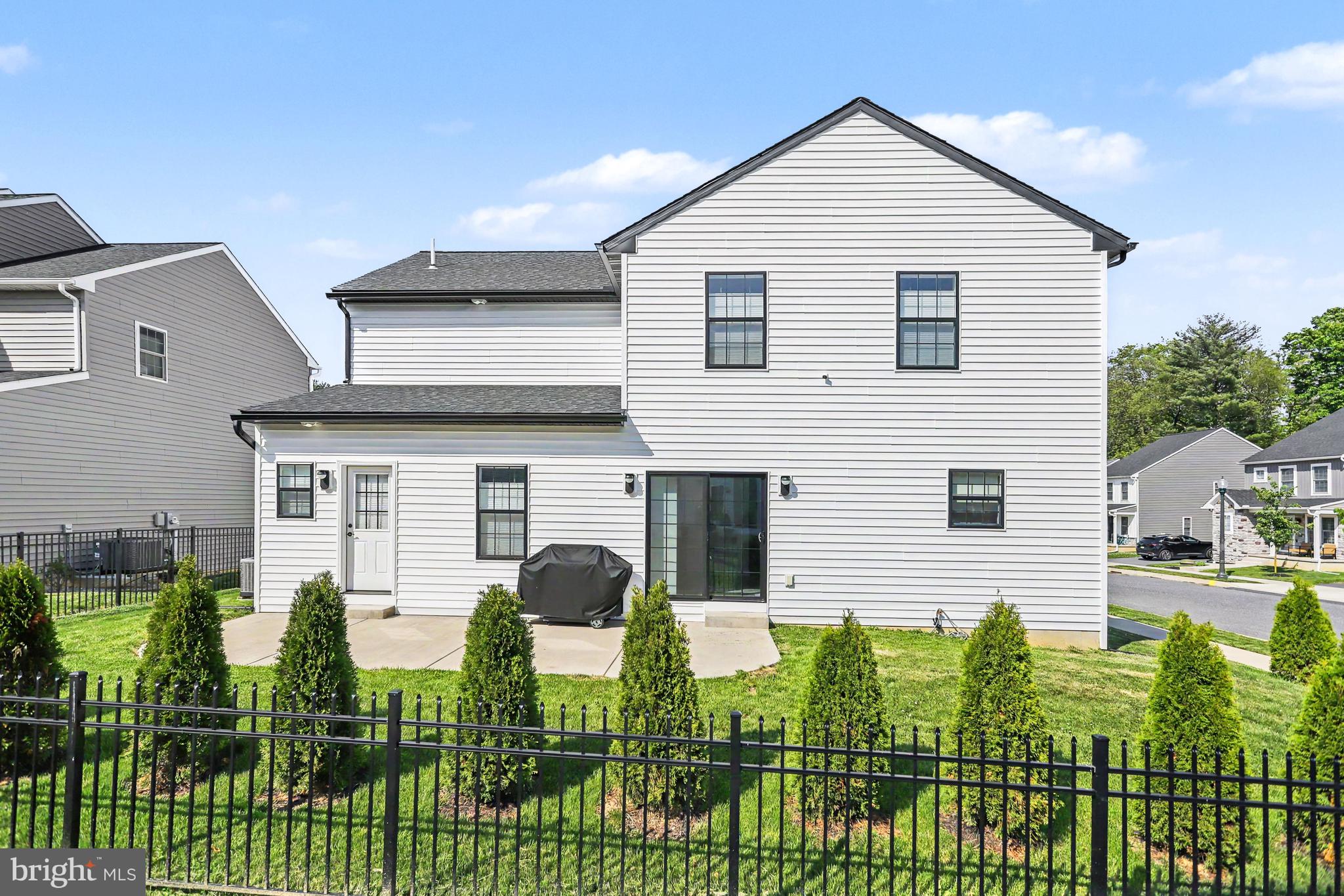 100 Meadows Bend Lititz, PA 17543 - Photo 26 of 31