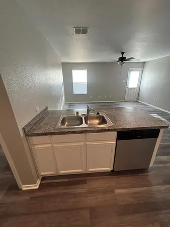 $1,625 | 496 Canvas Court, Crowley, TX 76036