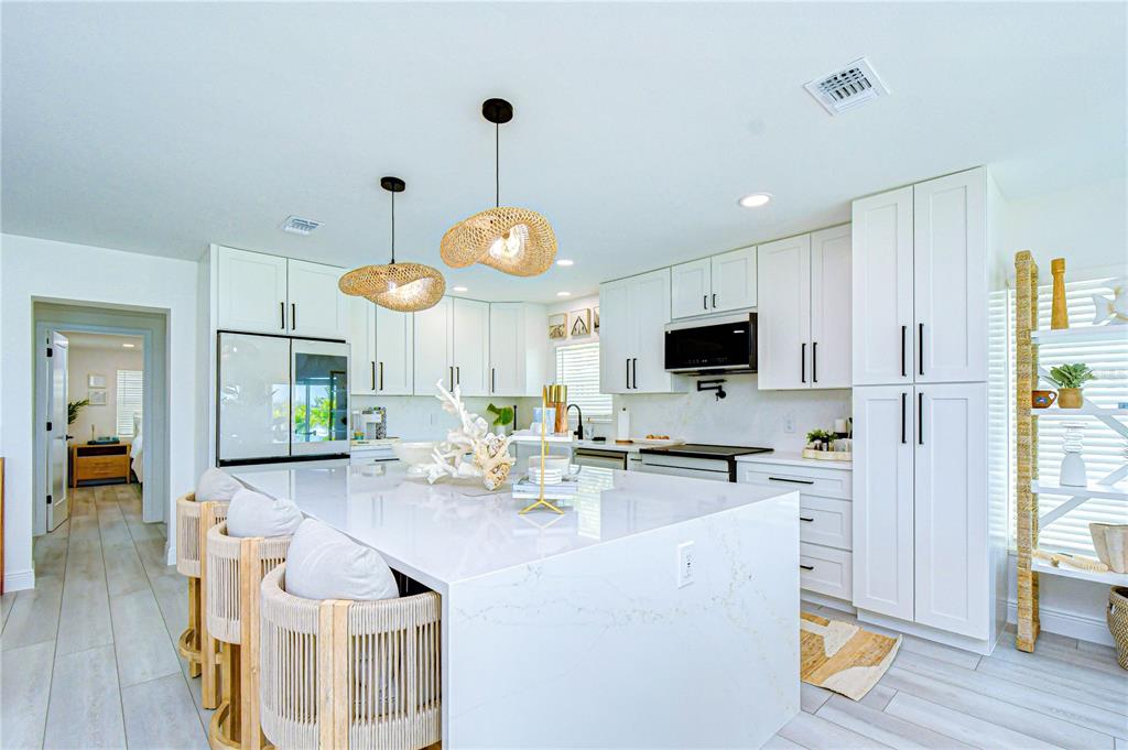728 Pruitt Drive Madeira Beach, FL 33708 - Photo 16 of 36