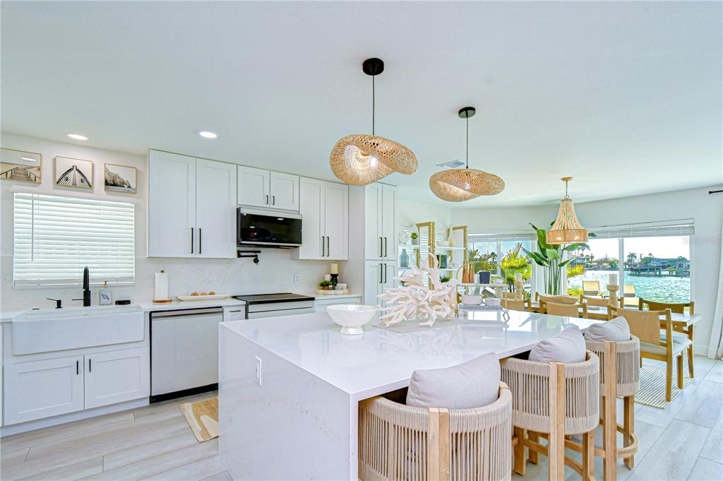 728 Pruitt Drive Madeira Beach, FL 33708 - Photo 17 of 36