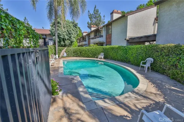 $397,999 | 9600 Van Nuys Boulevard, Unit 206, Panorama City, CA 91402