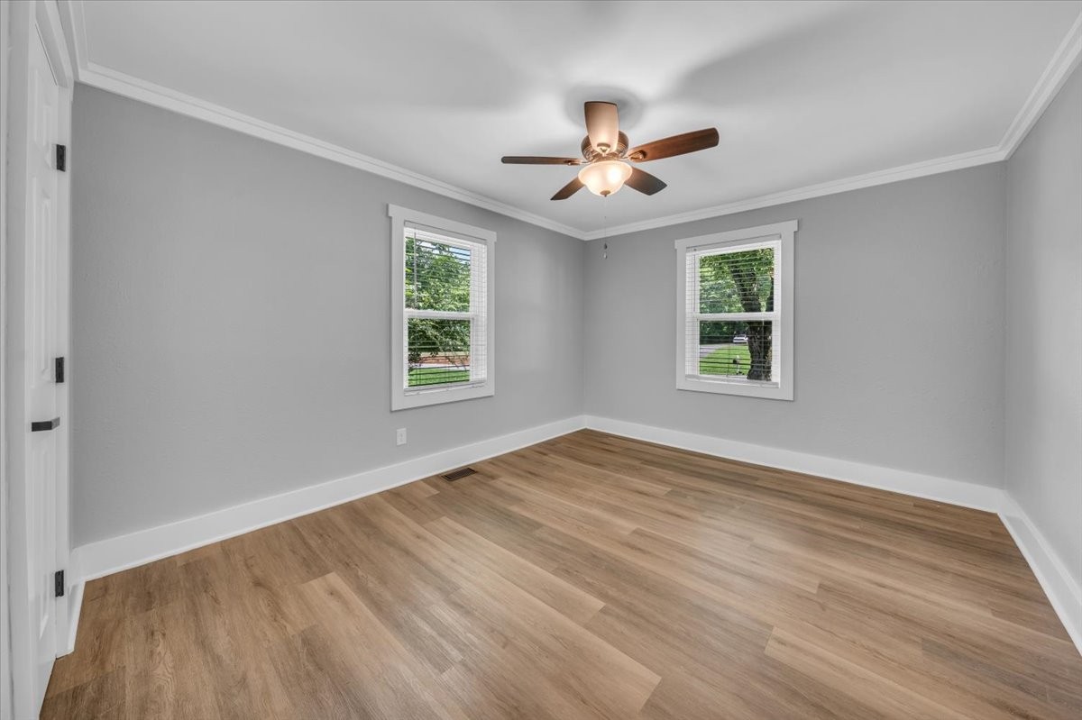 617 Fall River Road Lawrenceburg, TN 38464 - Photo 16 of 34 Gallery Image 16