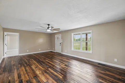 $675,000 | 1985 Egypt Road, Chapel Hill, TN 37034