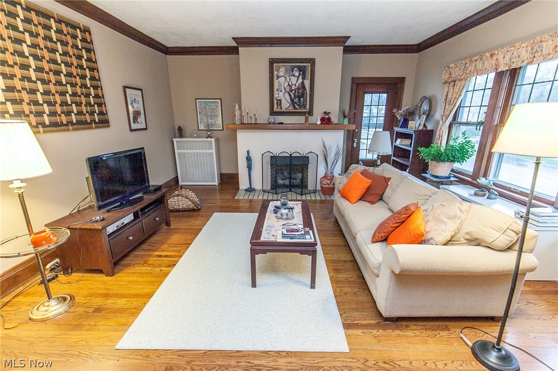 12923 Cedar Road Cleveland, OH 44118 - Photo 11 of 29 Gallery Image 11
