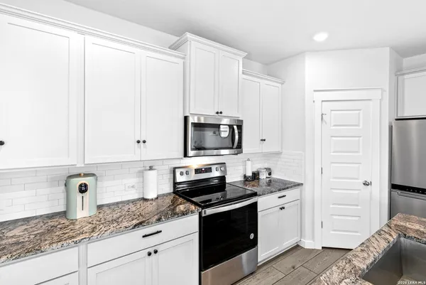 $2,495 | 3632 Wet Cloud Drive, New Braunfels, TX 78130