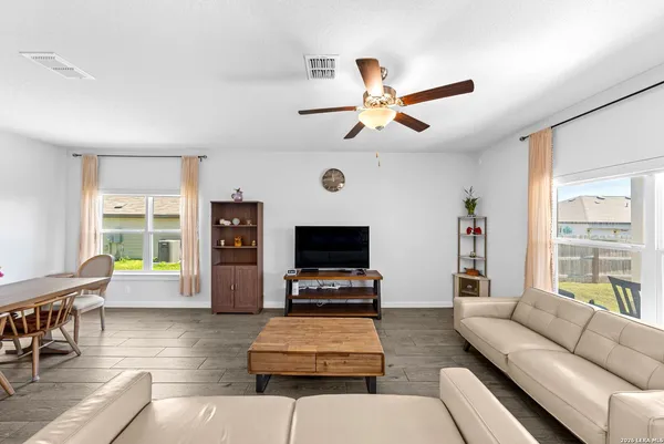 $2,495 | 3632 Wet Cloud Drive, New Braunfels, TX 78130