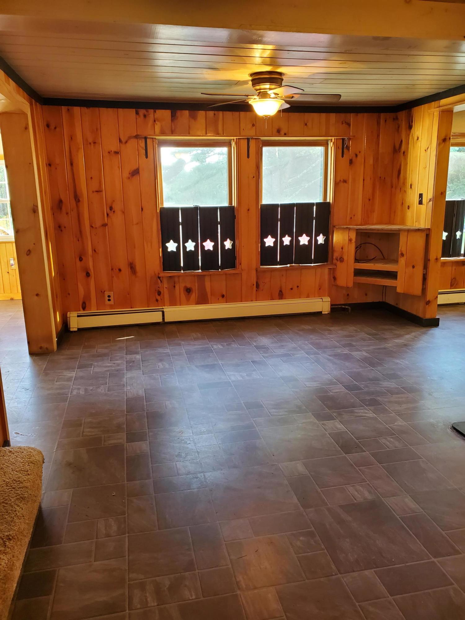 27 Millhouse Road Canaan, ME 04924 - Photo 8 of 47 8 dining area between entry and Kitchen