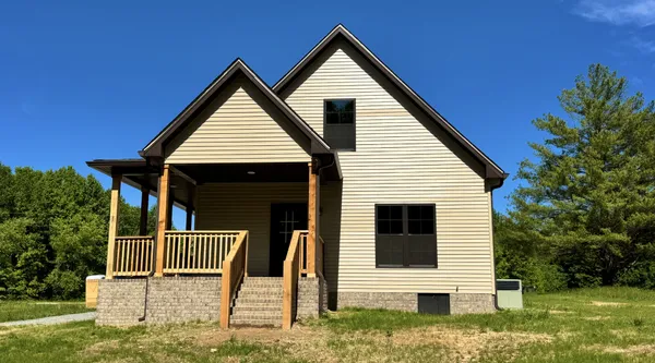 $309,900 | 224 Redbird Lane, Lafayette, TN 37083
