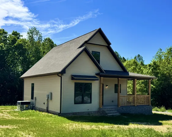 $309,900 | 224 Redbird Lane, Lafayette, TN 37083