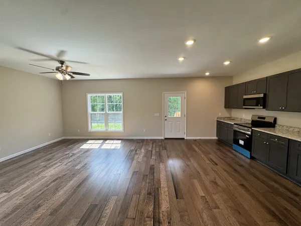 $309,900 | 224 Redbird Lane, Lafayette, TN 37083