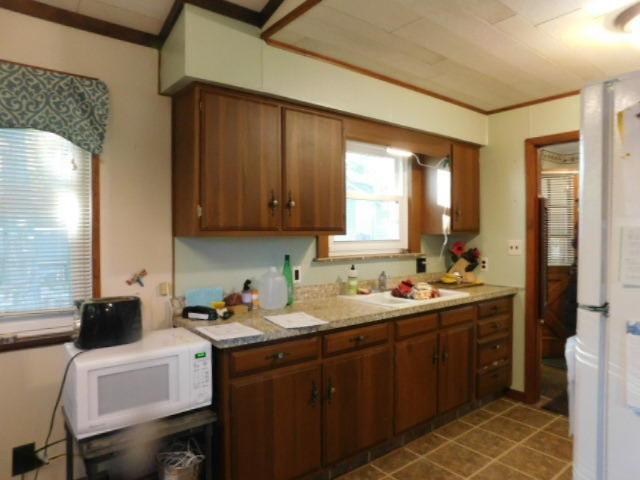 537 East Southern Road Coldwater, MI 49036 - Photo 2 of 27 DSCN1302