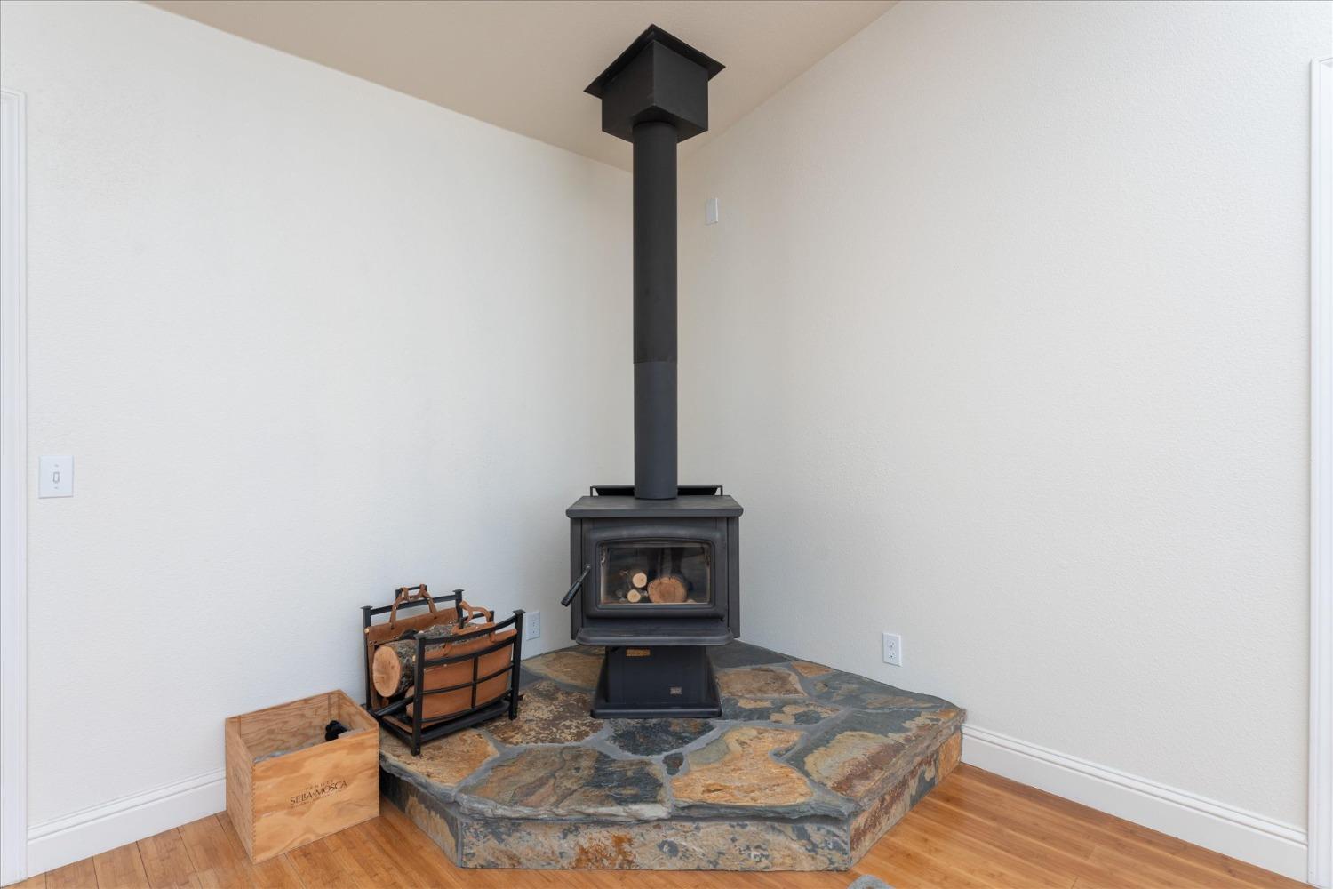 31508 Quartz Mountain Road Coarsegold, CA 93614 - Photo 13 of 52 Gallery Image 13