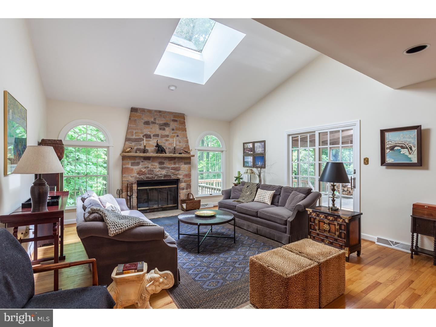 2732 North Sugan Road New Hope, PA 18938 - Photo 8 of 20 Gallery Image 8