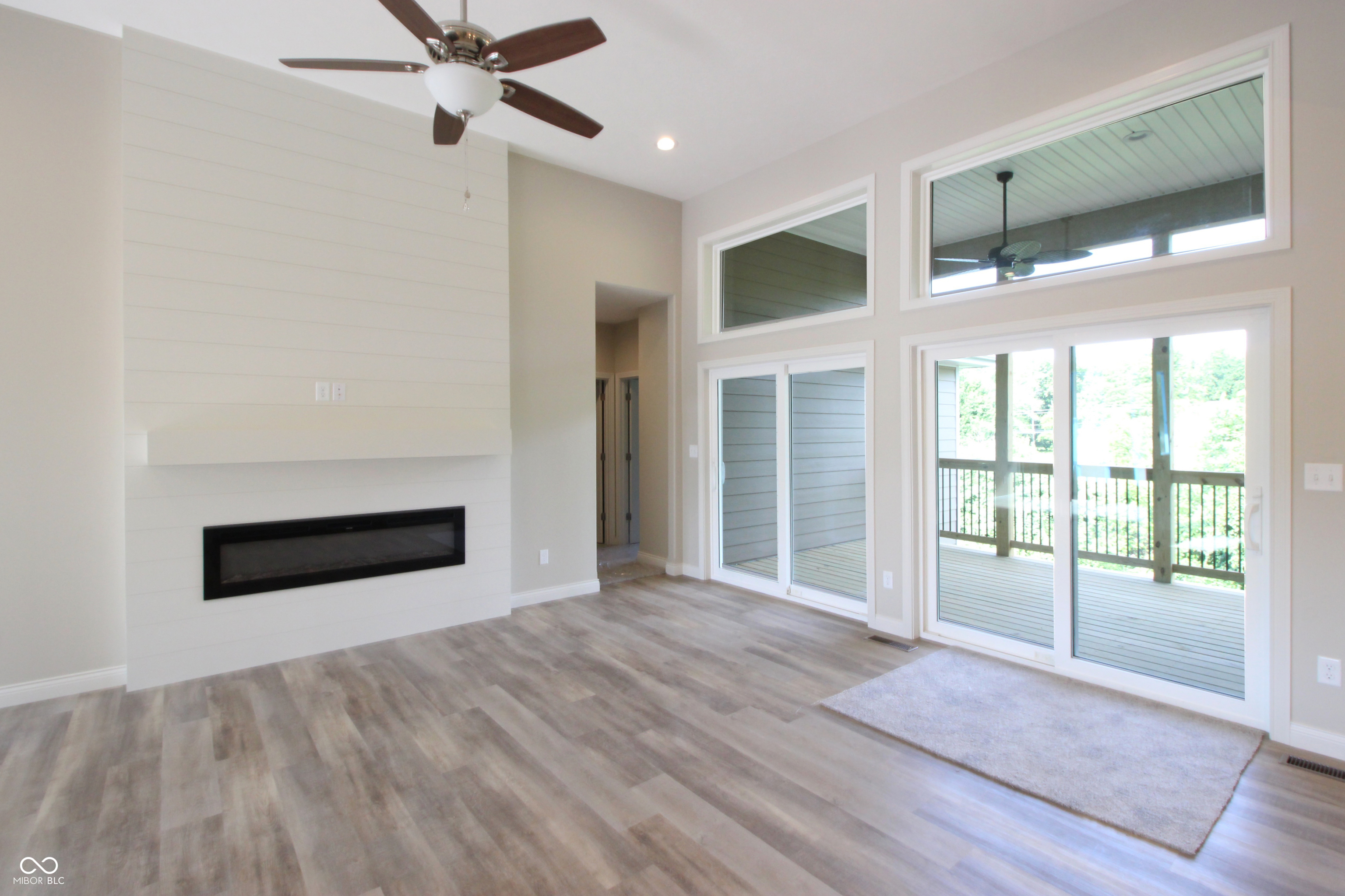 1452 Maple Ridge Court Columbus, IN 47201 - Photo 7 of 9 Gallery Image 7