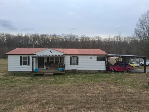 $270,000 | 268 Buck Perry Road, Bethpage, TN 37022