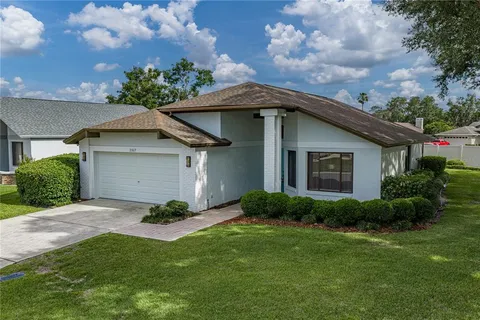 $365,000 | 2317 Walden Place, Plant City, FL 33566