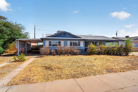 $320,000 | 3311 West Paradise Drive, Phoenix, AZ 85029