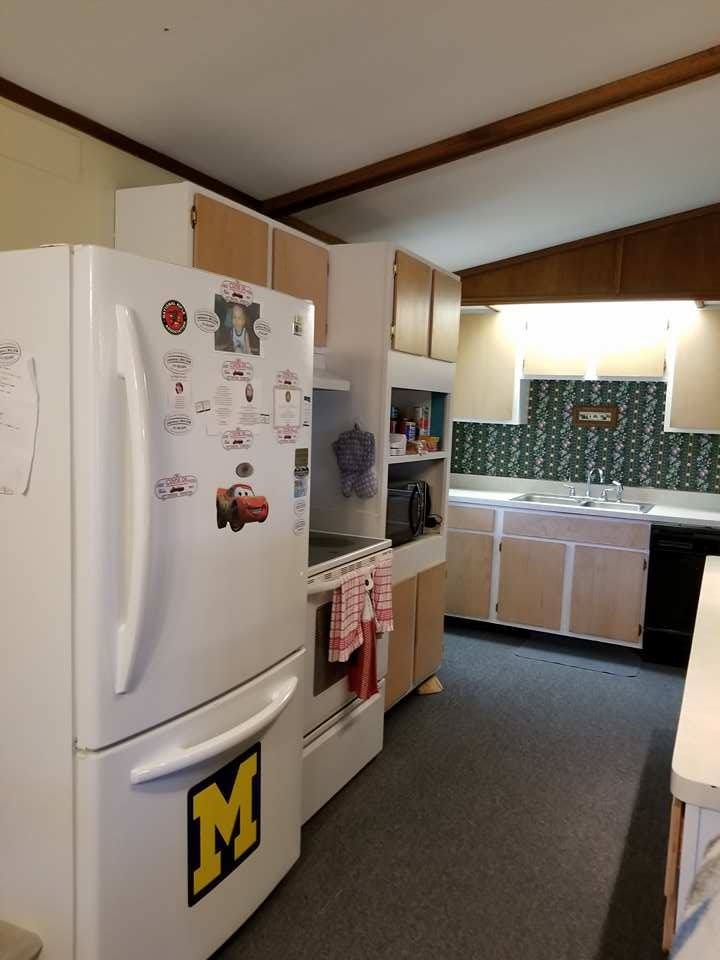 2210 East 24 Road Cadillac, MI 49601 - Photo 8 of 24 1841089-7.JPG