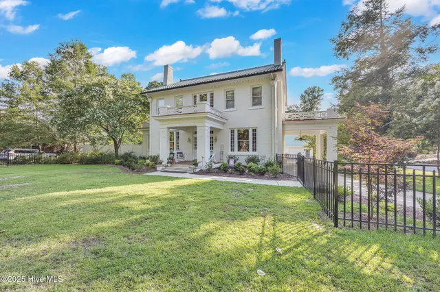 $624,900 | 1527 Nash Street North, Wilson, NC 27893