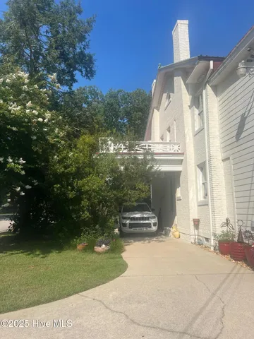 $624,900 | 1527 Nash Street North, Wilson, NC 27893