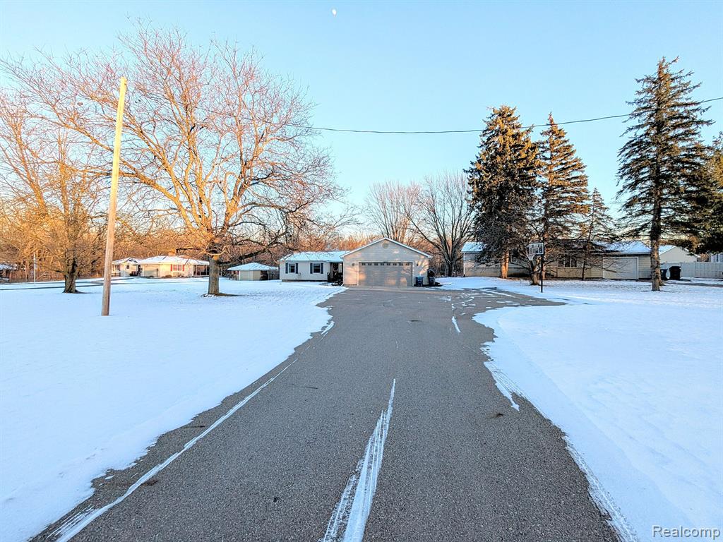 12207 Linden Road Linden, MI 48451 - Photo 54 of 54