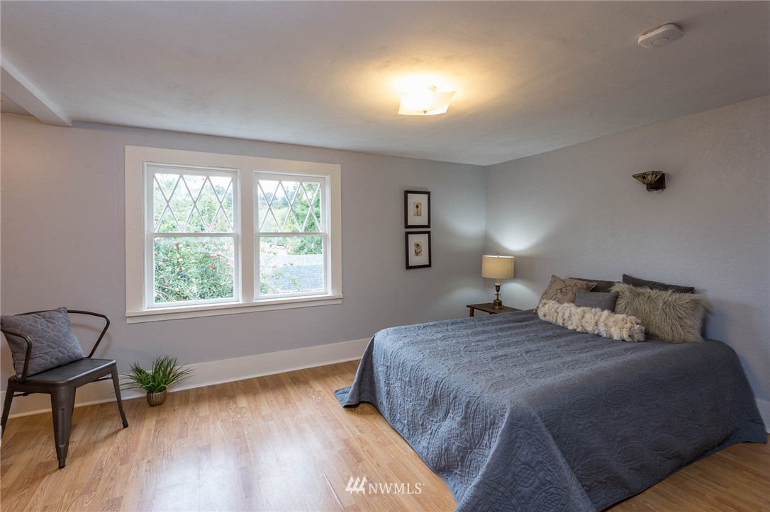 8902 Southwest Van Olinda Road Vashon, WA 98070 - Photo 19 of 25 Gallery Image 19