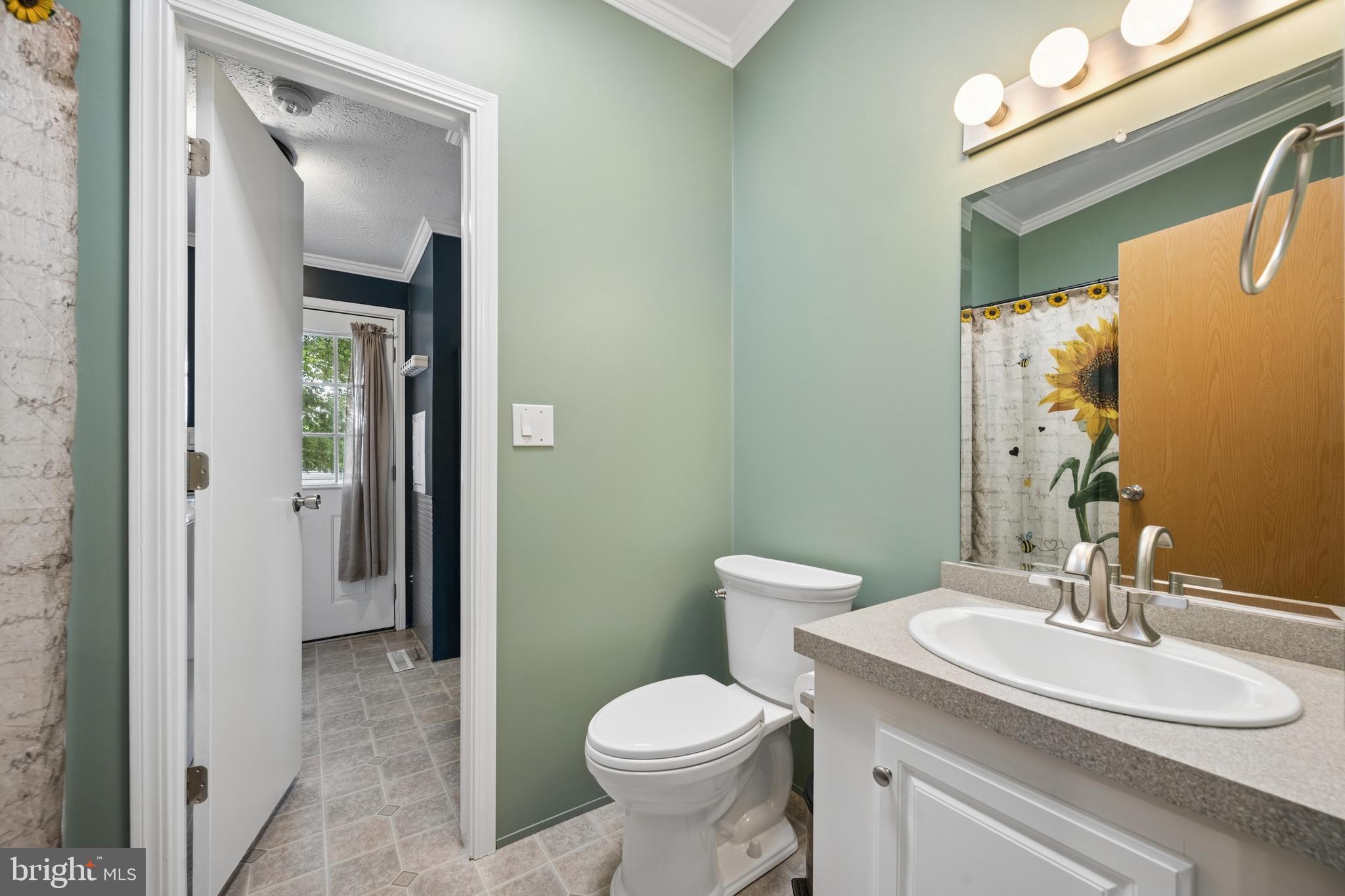 61 Glen Roy Road Nottingham, PA 19362 - Photo 25 of 30 Full bathroom
