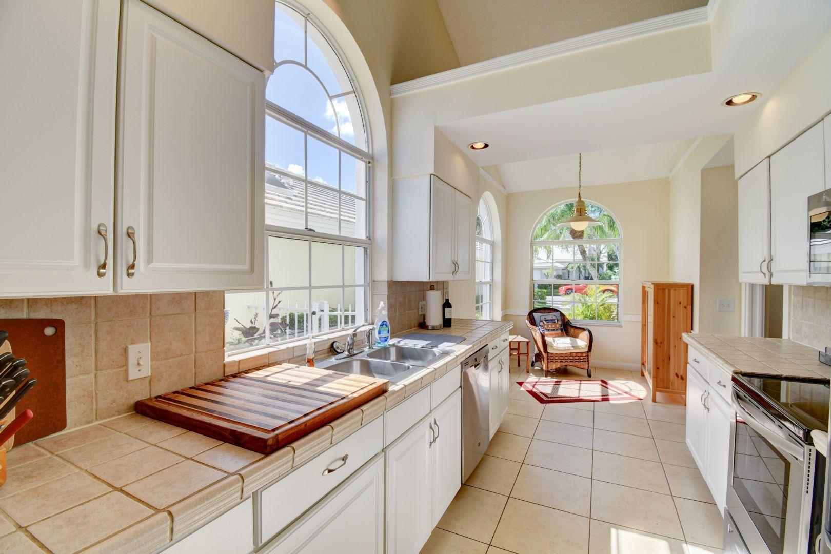 1430 Wilderness Road West Palm Beach, FL 33409 - Photo 10 of 24 30_dsc_7576_77_78_79_80 (2)