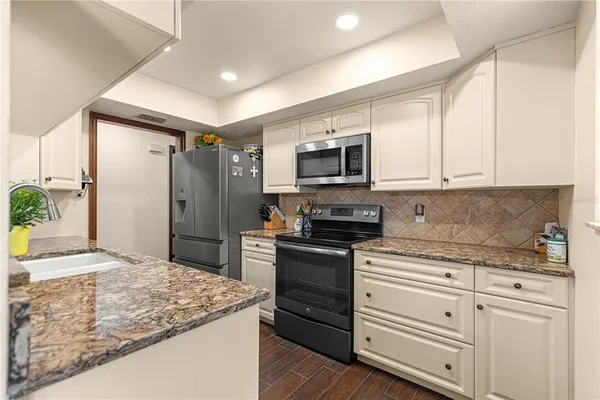 $315,000 | 5070 Northeast 4th Street, Ocala, FL 34470