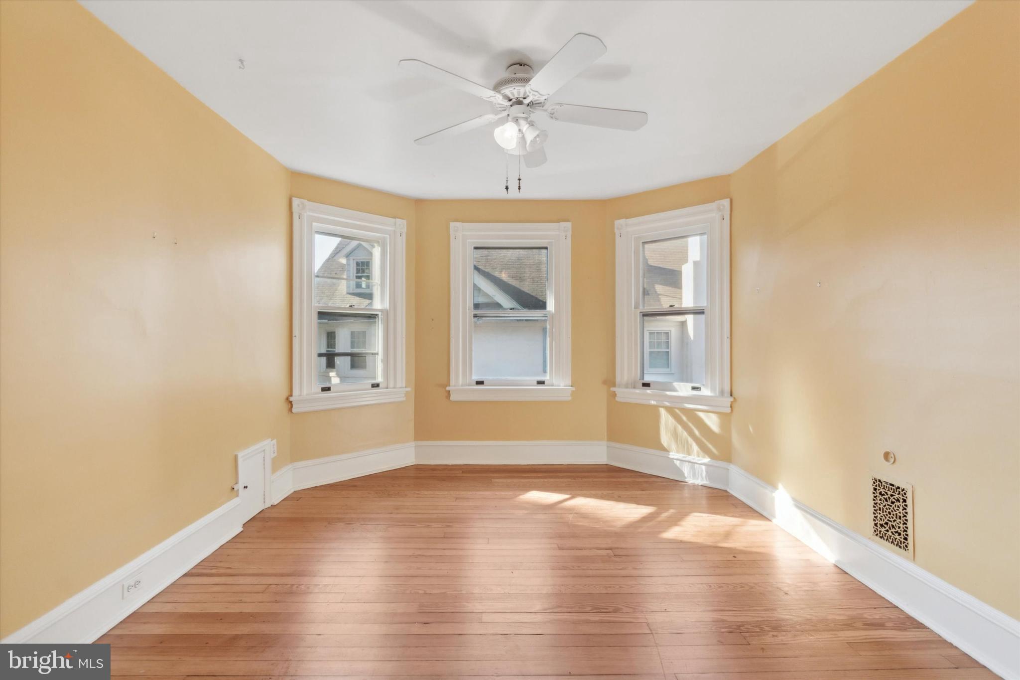 221 Mather Road Jenkintown, PA 19046 - Photo 16 of 52 2nd floor middle bedroom