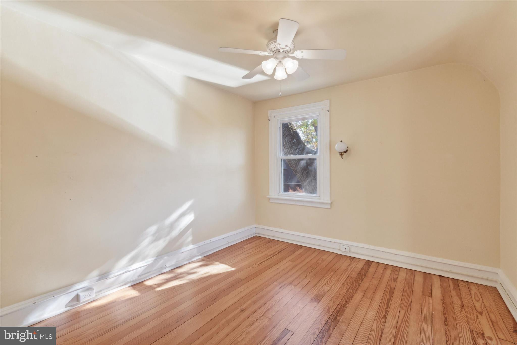 221 Mather Road Jenkintown, PA 19046 - Photo 30 of 52 Third floor front bedroom
