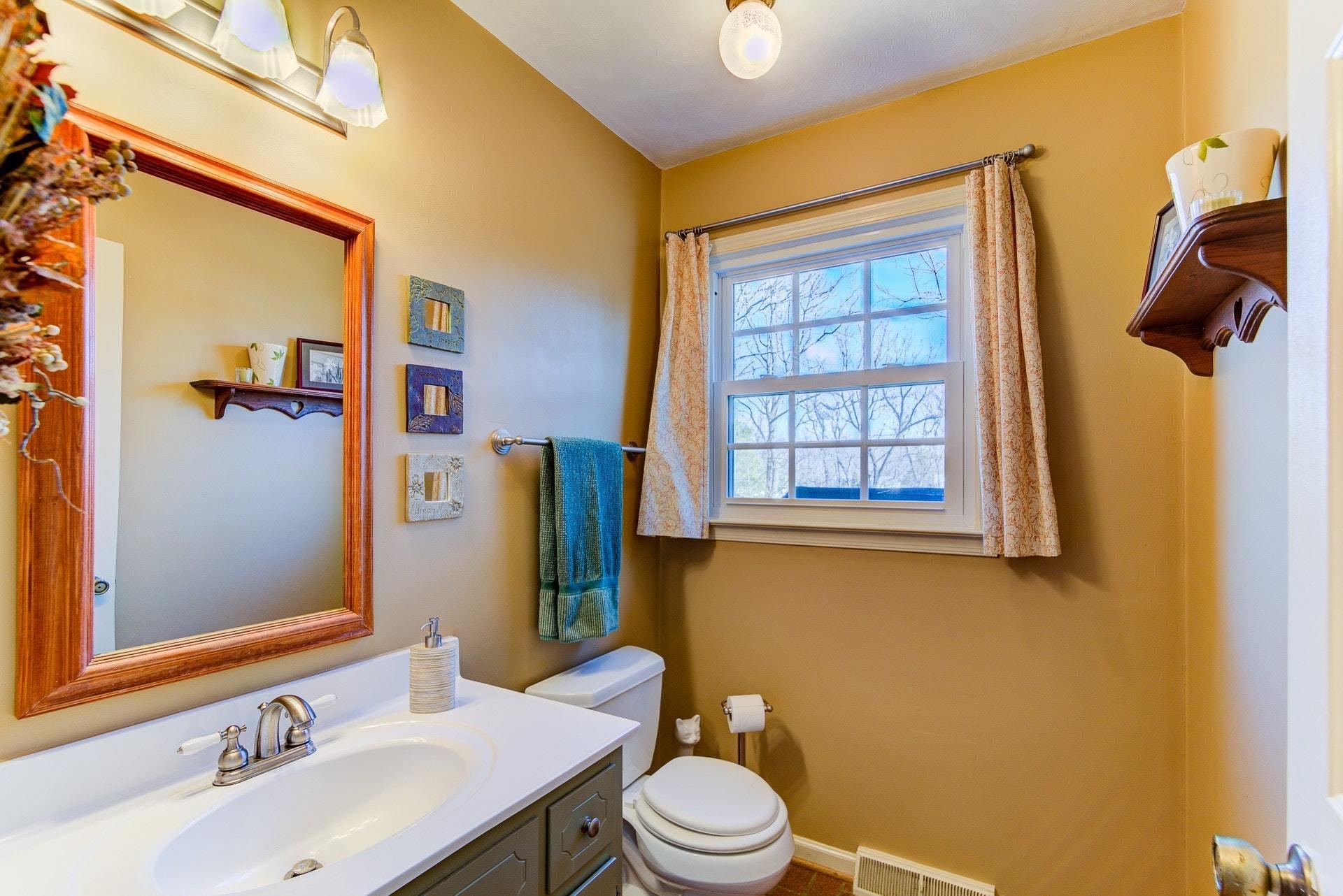 7119 Cedar Crest Road Roanoke, VA 24019 - Photo 20 of 51 020-335317-29-7119 Cedar Crest Rd-5-13_8